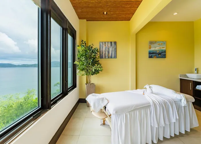360 Splendor 303-ocean View Condo-breakfast Included! *
