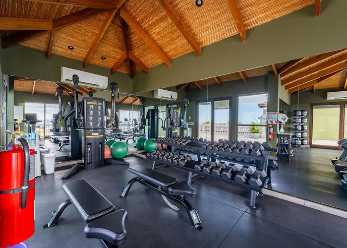 360 Splendor 303-ocean View Condo-breakfast Included! Apartment *